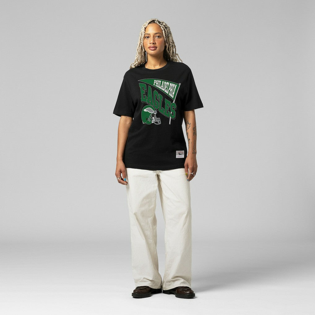 Mitchell & Ness Philadelphia Eagles Women's Team Dynamic Boyfriend T-Shirt Black