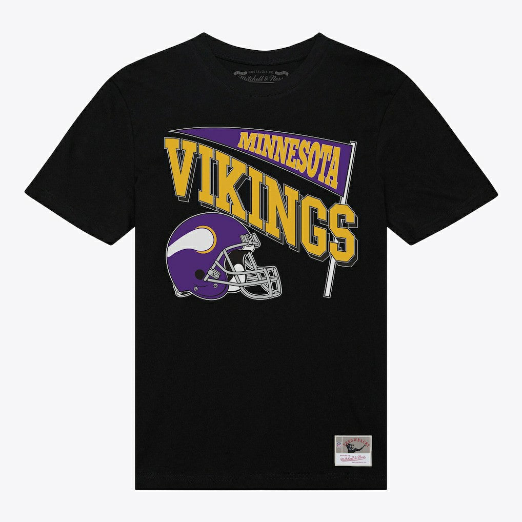 Mitchell & Ness Minnesota Vikings Women's Team Dynamic Boyfriend T-Shirt Black