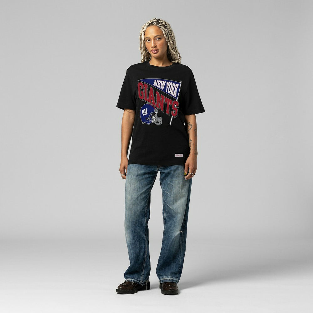 Mitchell & Ness New York Giants Women's Team Dynamic Boyfriend T-Shirt Black