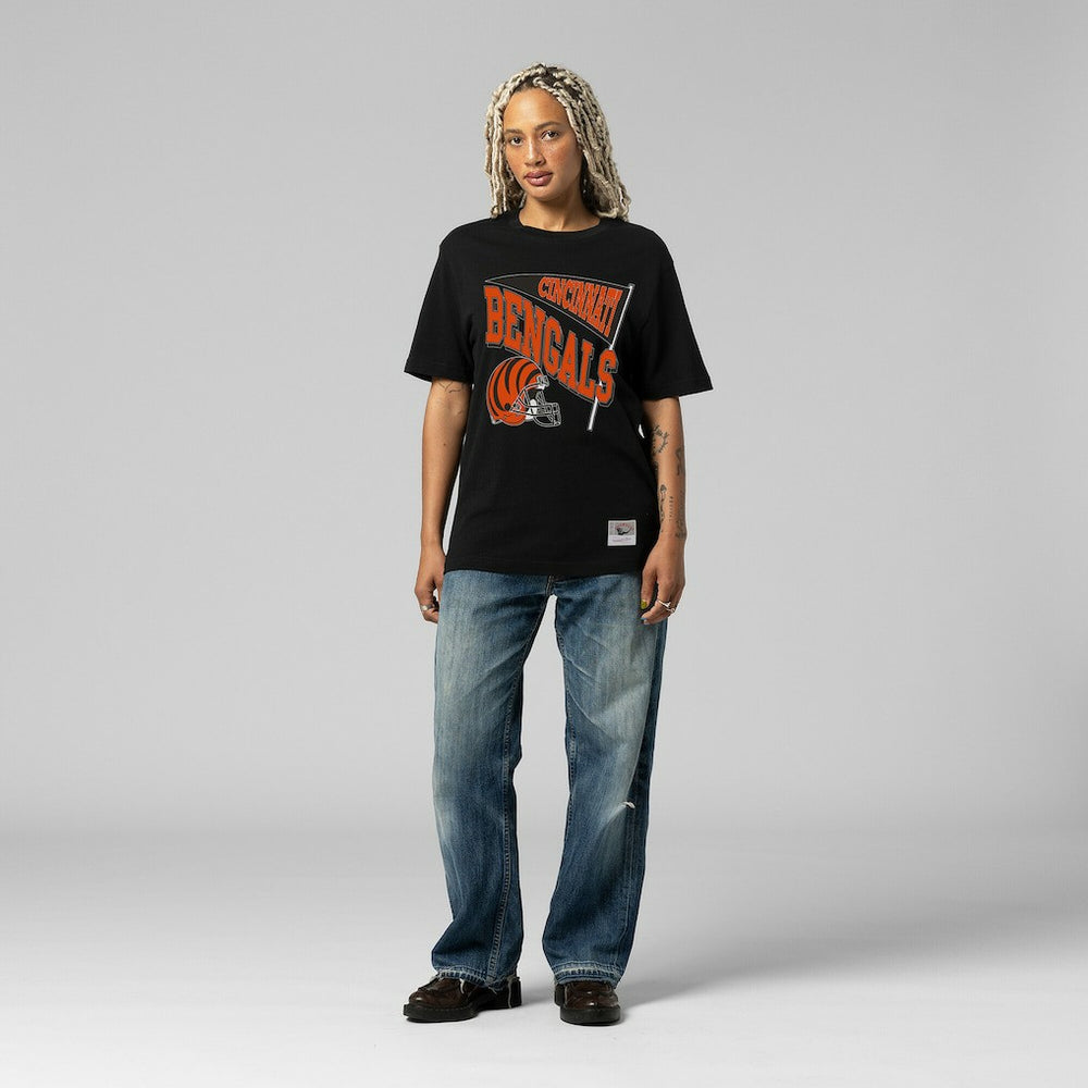 Mitchell & Ness Cincinnati Bengals Women's Team Dynamic Boyfriend T-Shirt Black