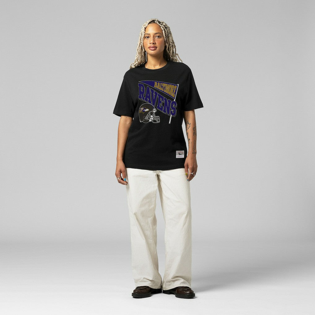 Mitchell & Ness Baltimore Ravens Women's Team Dynamic Boyfriend T-Shirt Black