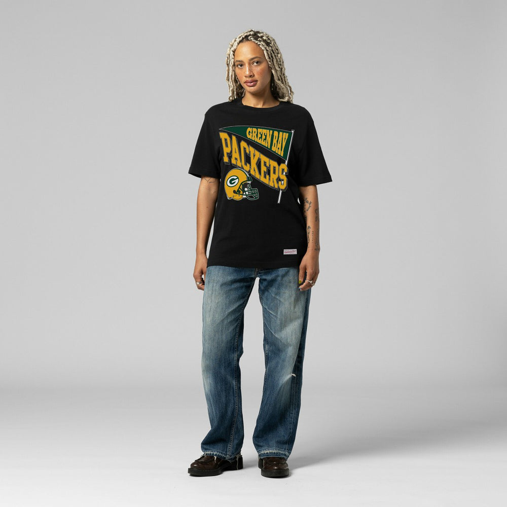 Mitchell & Ness Green Bay Packers Women's Team Dynamic Boyfriend T-Shirt Black