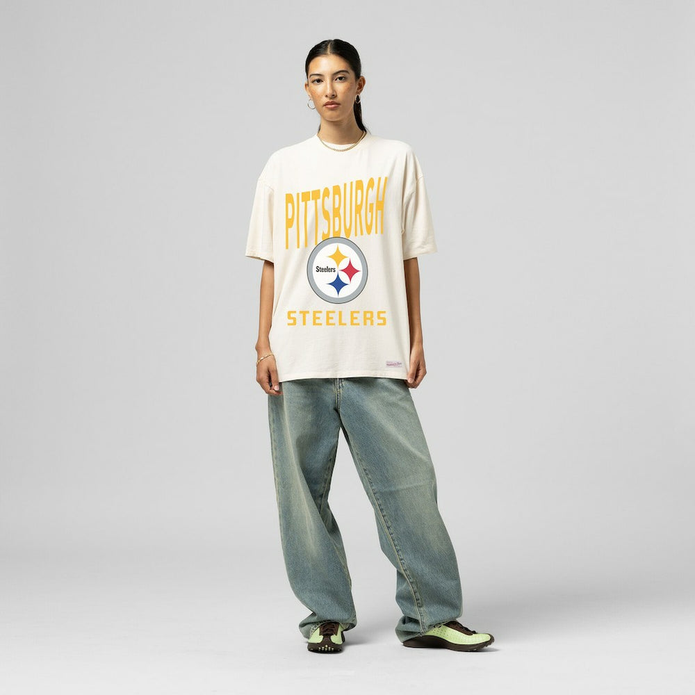 Mitchell & Ness Pittsburgh Steelers Women's Logo Rise Boyfriend T-Shirt Cream