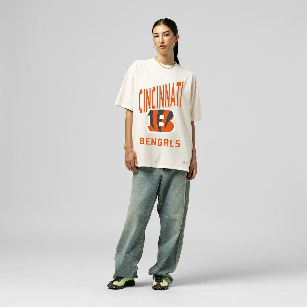 Mitchell & Ness Cincinnati Bengals Women's Logo Rise Boyfriend T-Shirt Cream