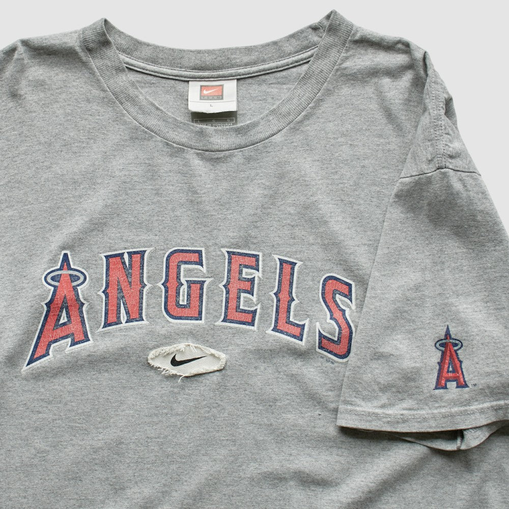 Los Angeles Angels Nike 2000s T-Shirt - Gray - Vintage - Nike on Sale