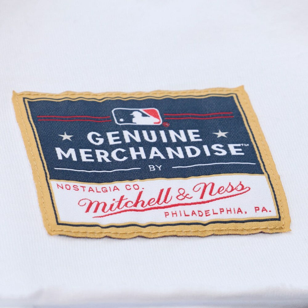 Philadelphia Phillies Mitchell & Ness Women's Cropped Raglan Mascot Boxy T-Shirt - White - Mitchell & Ness Sale