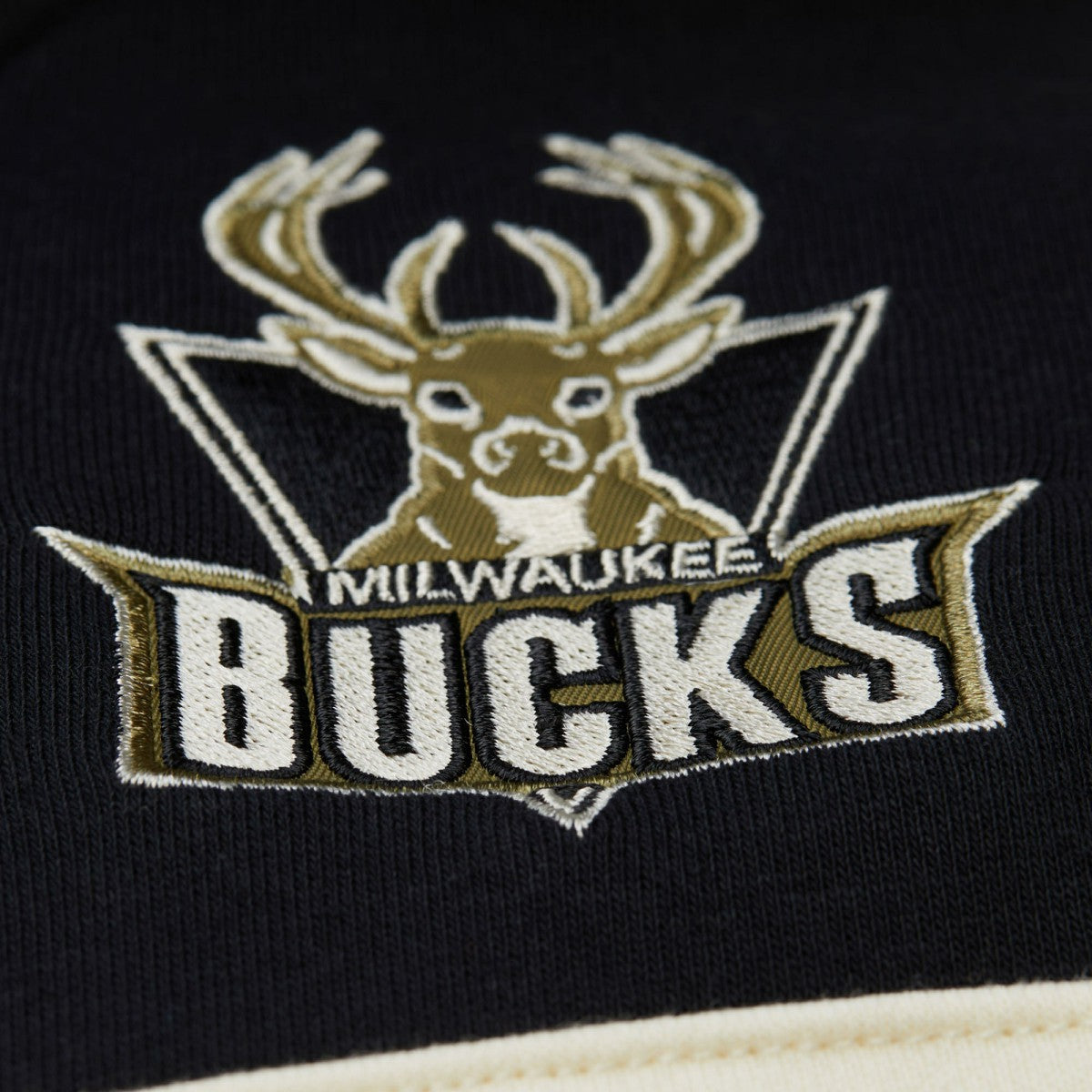 Milwaukee Bucks Double Clutch Head Coach Hoodie Olive | Mitchell & Ness online