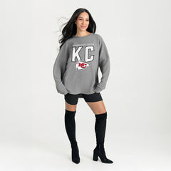 Kansas City Chiefs Gameday Couture Women's Oversized Pure Motion Corded Sweatshirt Gray