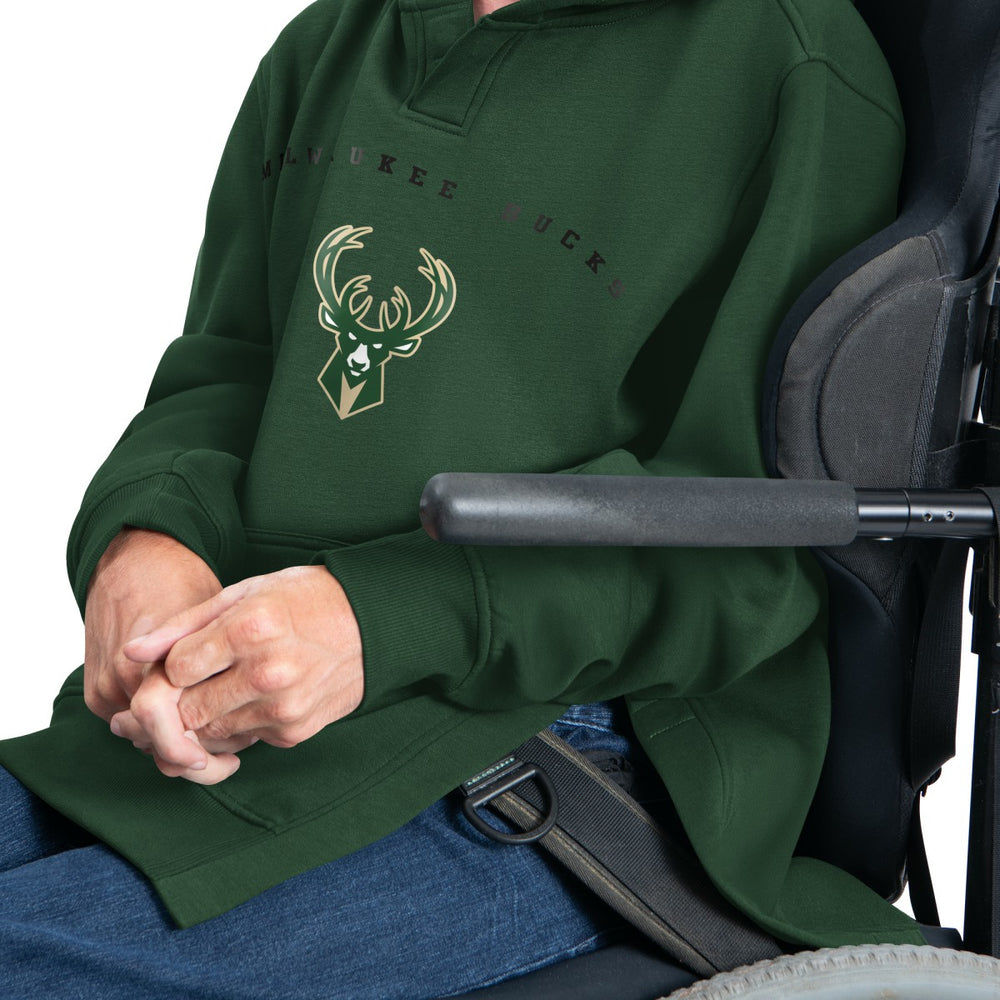 Milwaukee Bucks G-III Sports by Carl Banks Adaptive Team Arc Fleece Hoodie Green