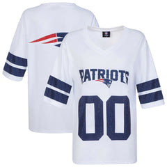 New England Patriots Cuce Women's Rhinestone V-Neck Tunic White