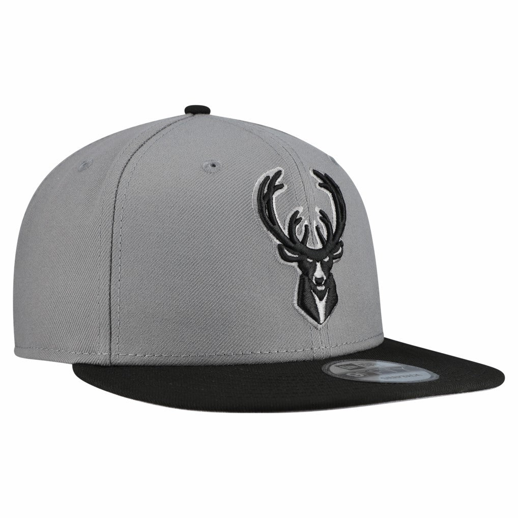 Milwaukee Bucks Core Logo Storm Gray Two-Tone 9FIFTY Snapback Hat Gray | New Era Near Me