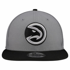 Atlanta Hawks Core Logo Storm Gray Two-Tone 9FIFTY Snapback Hat Gray | New Era Lifestyle