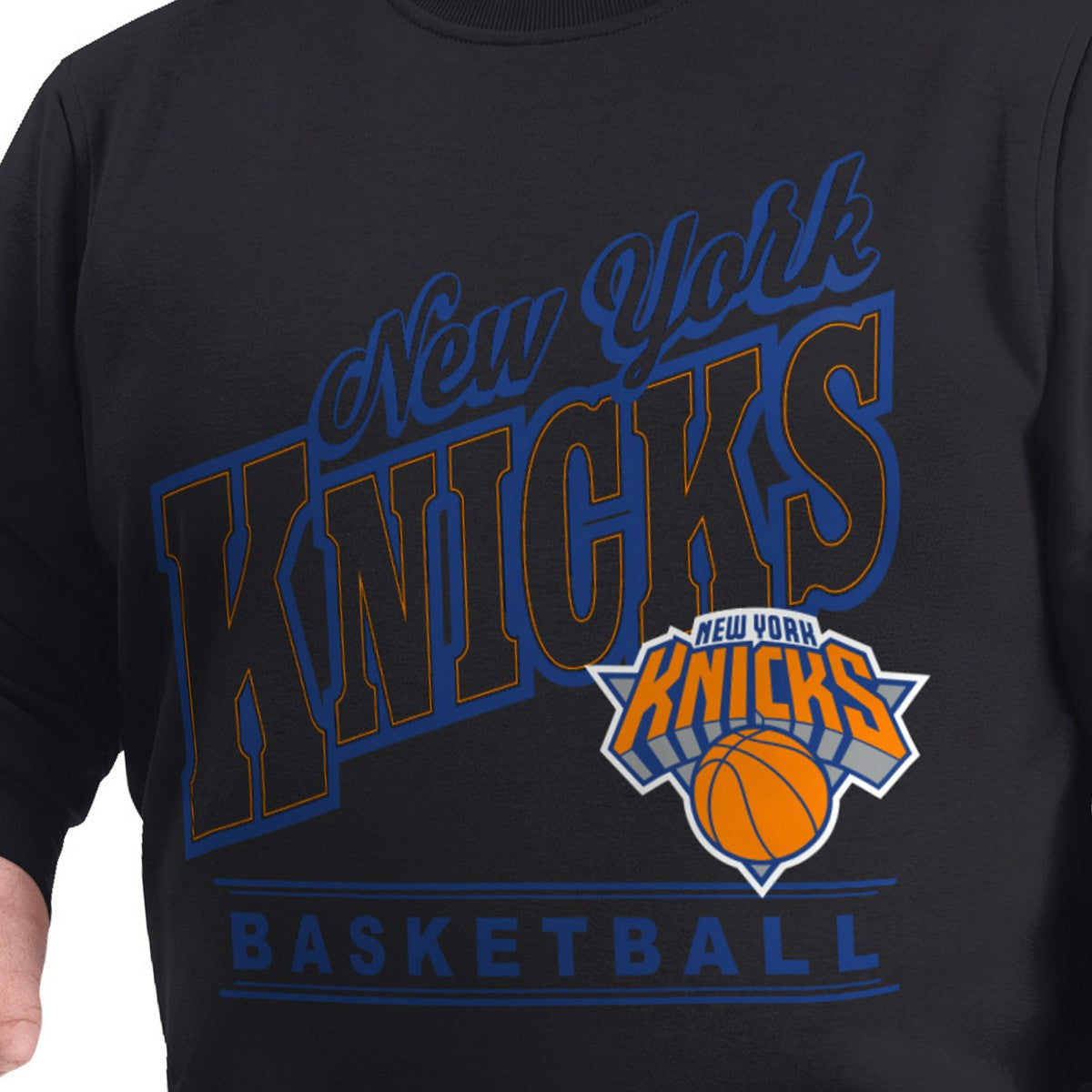 New York Knicks G-III Sports by Carl Banks Adaptive Headliner Fleece Crewneck Sweatshirt Black