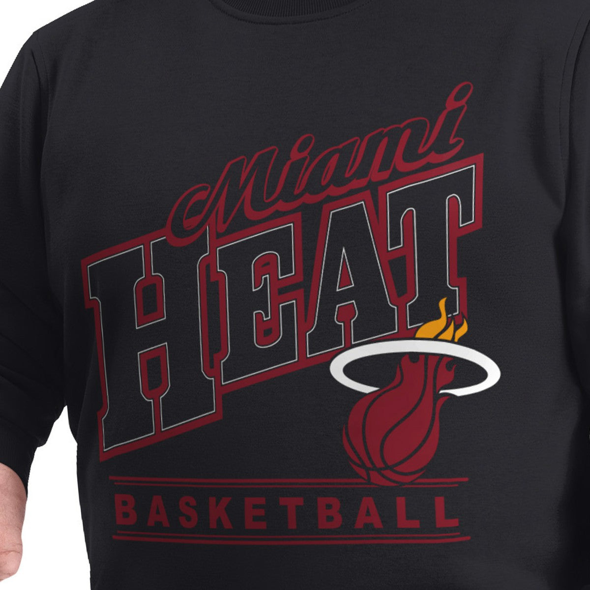 Miami Heat G-III Sports by Carl Banks Adaptive Headliner Fleece Crewneck Sweatshirt Black