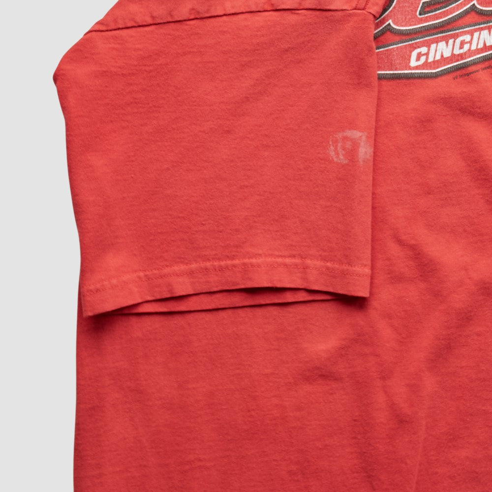 Cincinnati Reds Lee Apparel 2000s T-Shirt - Red - Vintage - Fanatics Online