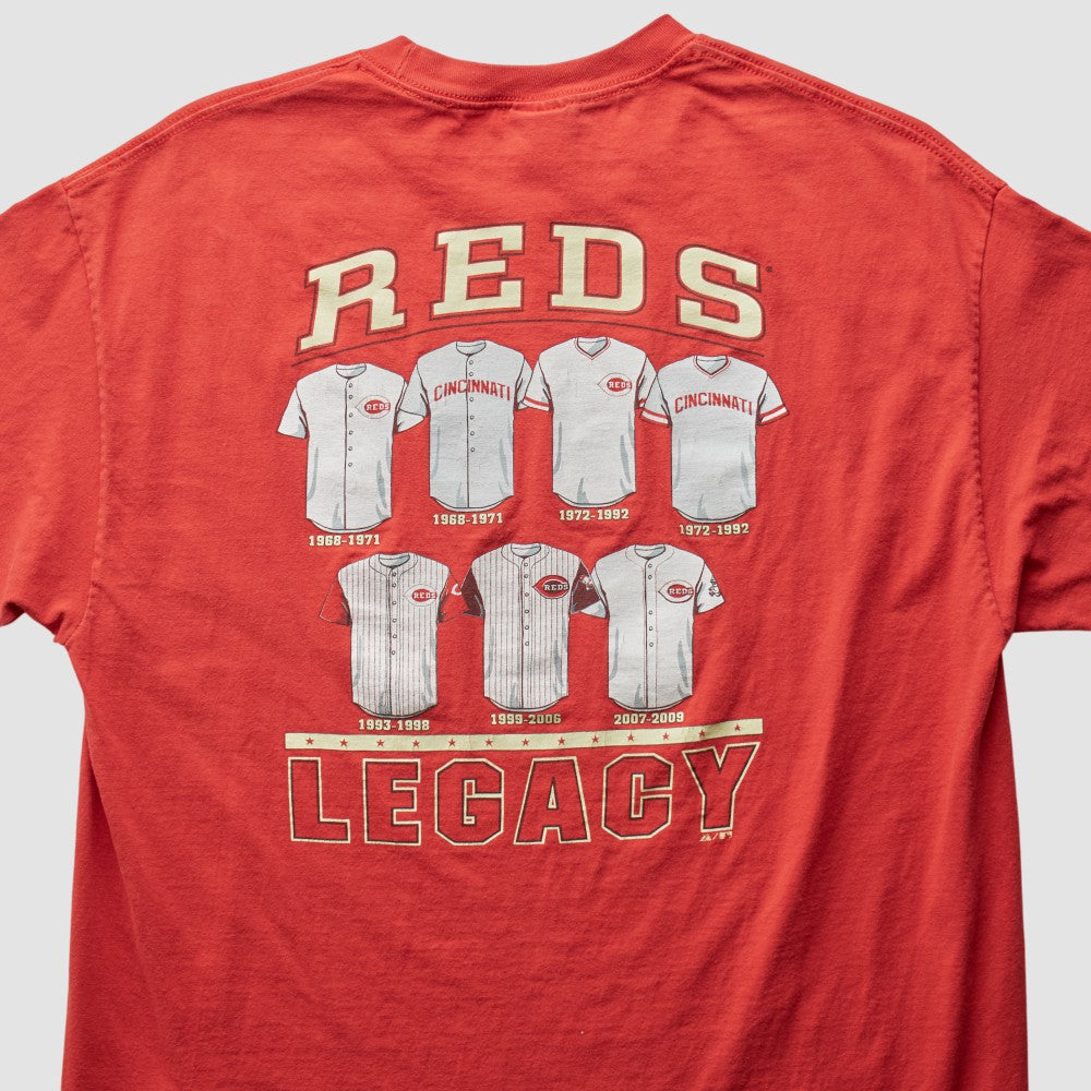 Cincinnati Reds Majestic 2000s T-Shirt - Red - Vintage - Fanatics Sale