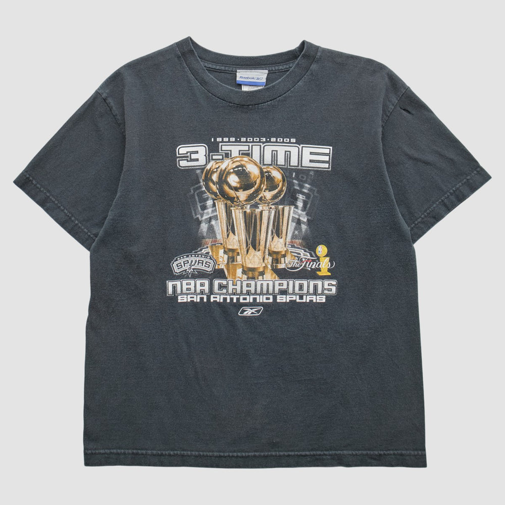 San Antonio Spurs Reebok 2005 T-Shirt Gray Vintage | Vintage online