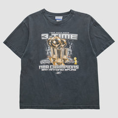 San Antonio Spurs Reebok 2005 T-Shirt Gray Vintage | Vintage online