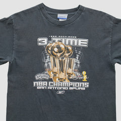 San Antonio Spurs Reebok 2005 T-Shirt Gray Vintage | Vintage online