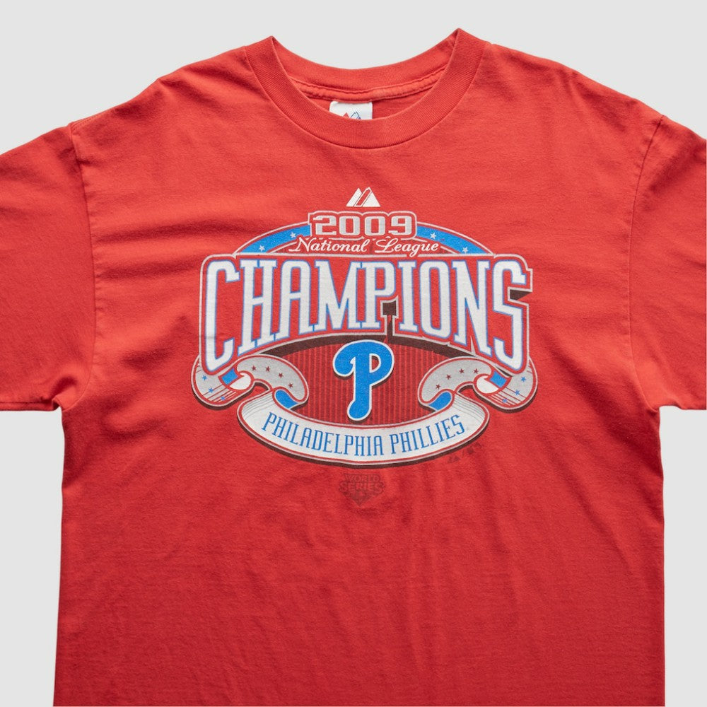 Philadelphia Phillies Majestic 2009 T-Shirt - Red - Vintage - Fanatics on Sale