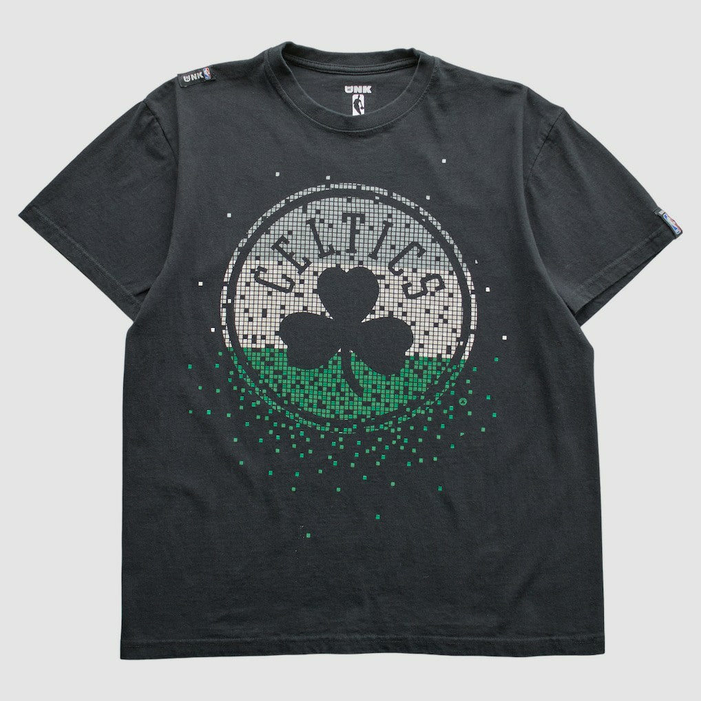 Boston Celtics UNK 2010s T-Shirt Black Vintage | Vintage outlet