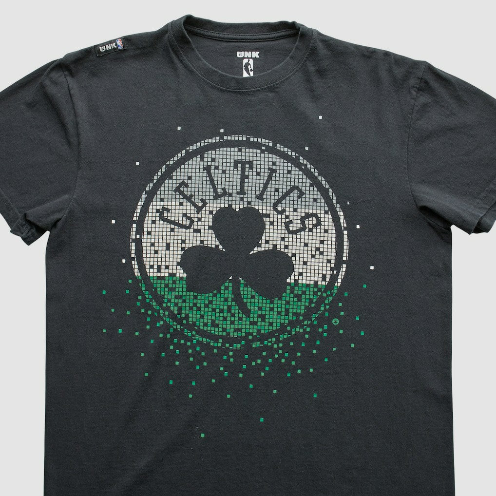 Boston Celtics UNK 2010s T-Shirt Black Vintage | Vintage outlet