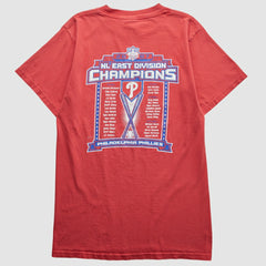 Philadelphia Phillies Majestic 2007 T-Shirt - Red - Vintage - Fanatics Sale