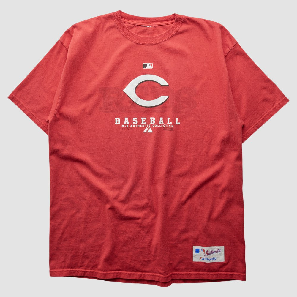 Cincinnati Reds Majestic 2000s T-Shirt - Red - 2XVintage - Fanatics Lifestyle
