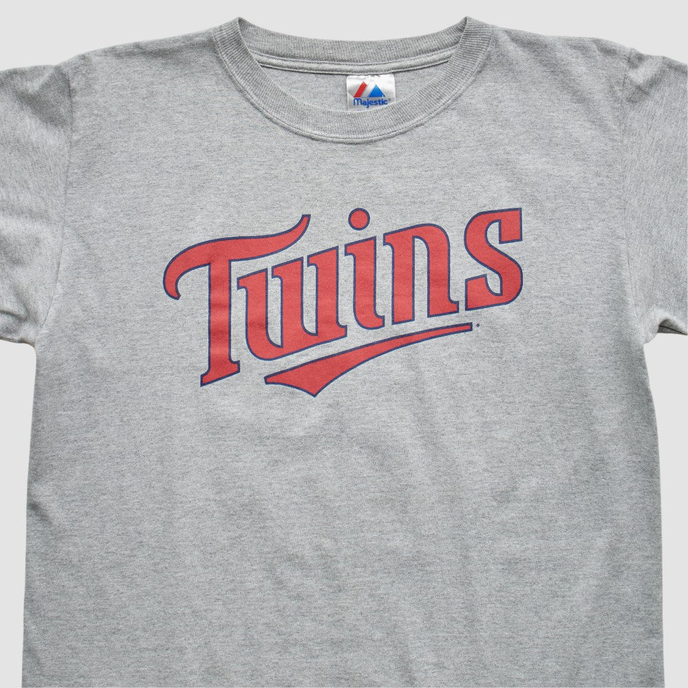 Minnesota Twins Majestic 2000s T-Shirt - Gray - Vintage - Fanatics Sale