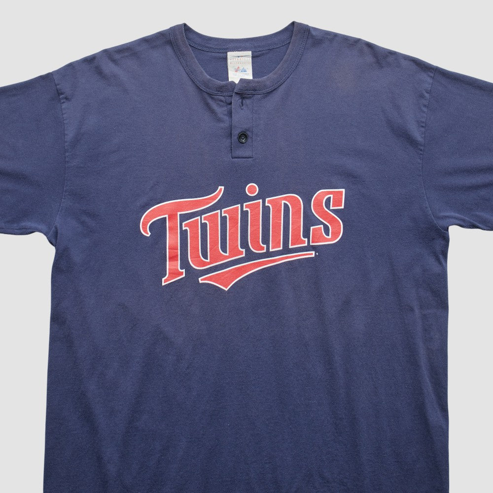Minnesota Twins Majestic 2000s T-Shirt - Navy - XVintage - Fanatics Discount