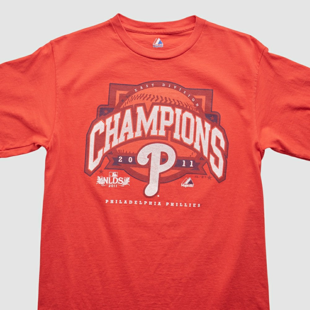 Philadelphia Phillies Majestic 2011 T-Shirt - Red - Vintage - Fanatics on Sale
