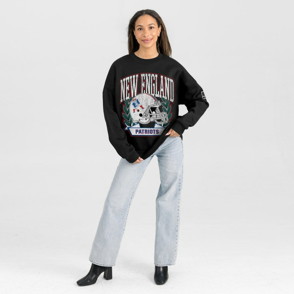 New England Patriots Gameday Couture Women's Oversized Victory Lane Black Label Premium Fleece Sweatshirt Black