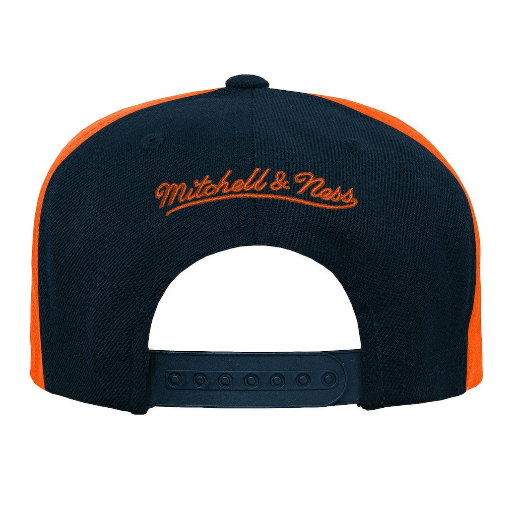 Mitchell & Ness Chicago Bears Youth Team Mascot Snapback Hat White