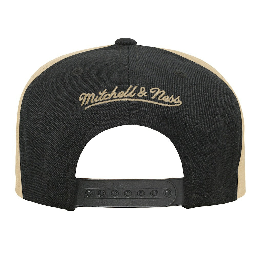 Mitchell & Ness New Orleans Saints Youth Team Mascot Snapback Hat White
