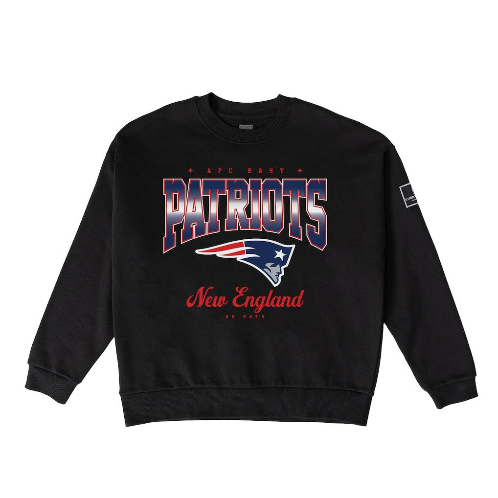 New England Patriots Gameday Couture Women's Powerhouse Play Premium Fleece Sweatshirt Black