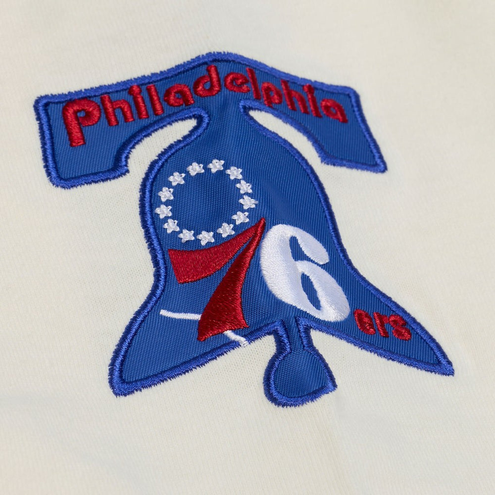 Philadelphia 76ers Hardwood Classics Chainstitch Premium T-Shirt Cream | Mitchell & Ness discount