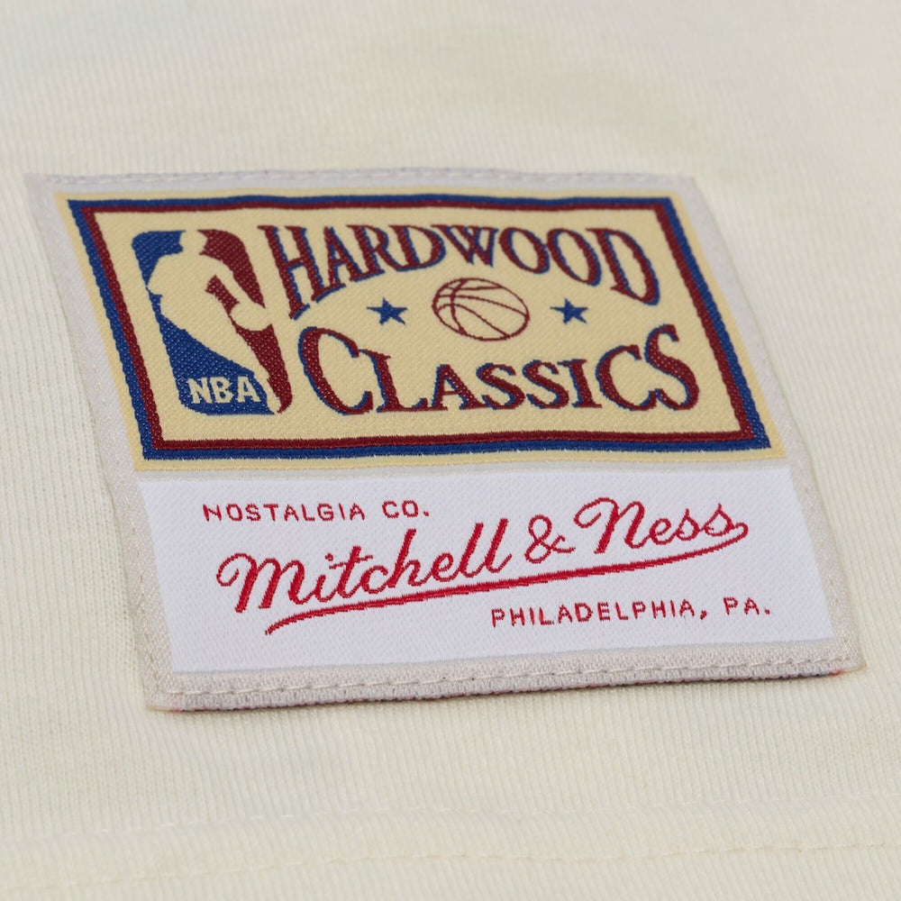 Chicago Bulls Hardwood Classics Chainstitch Premium T-Shirt for sale Cream | Mitchell & Ness online
