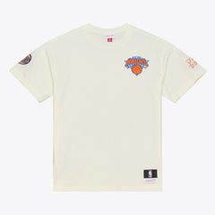 New York Knicks Hardwood Classics Chainstitch Premium T-Shirt Cream | Mitchell & Ness online