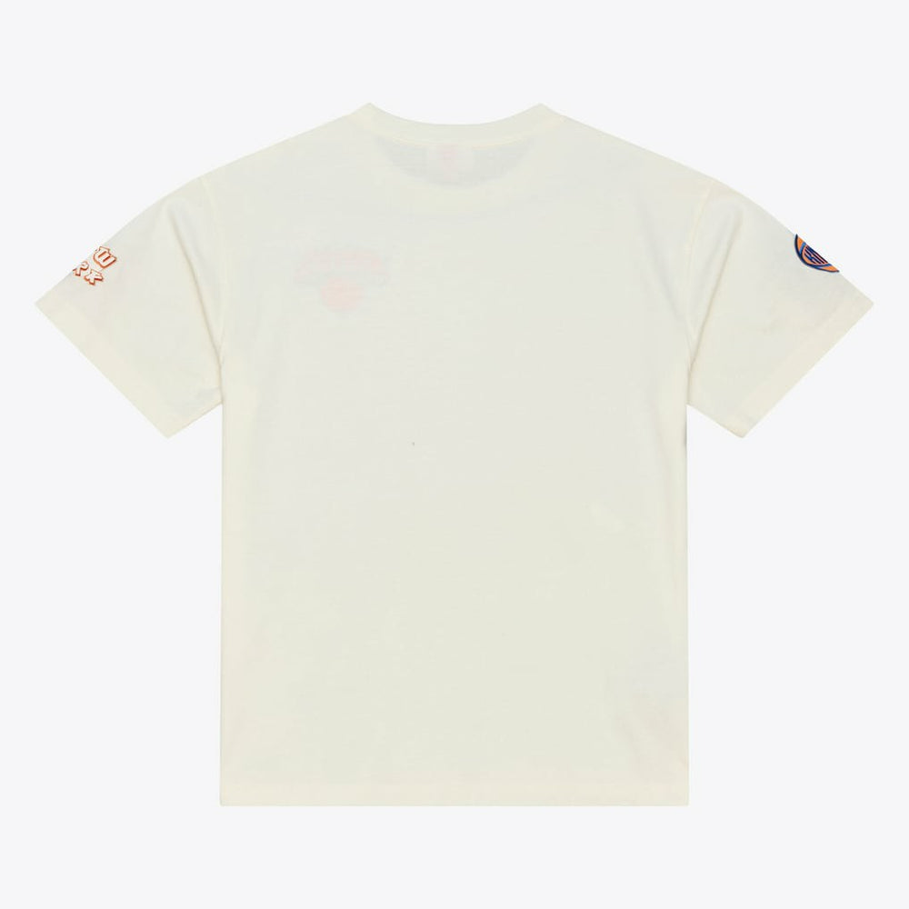 New York Knicks Hardwood Classics Chainstitch Premium T-Shirt Cream | Mitchell & Ness online