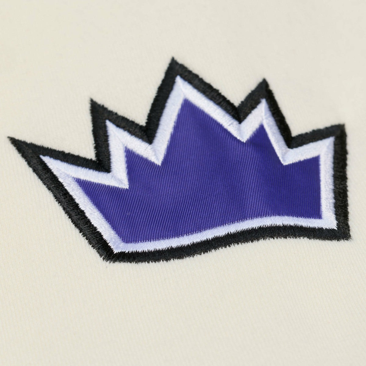Sacramento Kings Hardwood Classics Chainstitch Premium Fleece Hoodie Cream | Mitchell & Ness discount