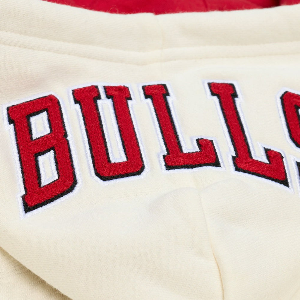 Chicago Bulls Hardwood Classics Chainstitch Premium Fleece Hoodie Cream | Mitchell & Ness Lifestyle