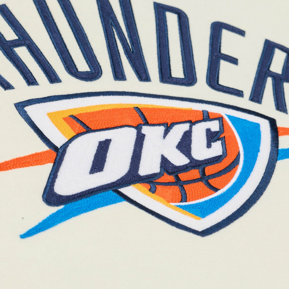 Oklahoma City Thunder Hardwood Classics Chainstitch Premium Fleece Hoodie Cream | Mitchell & Ness Lifestyle