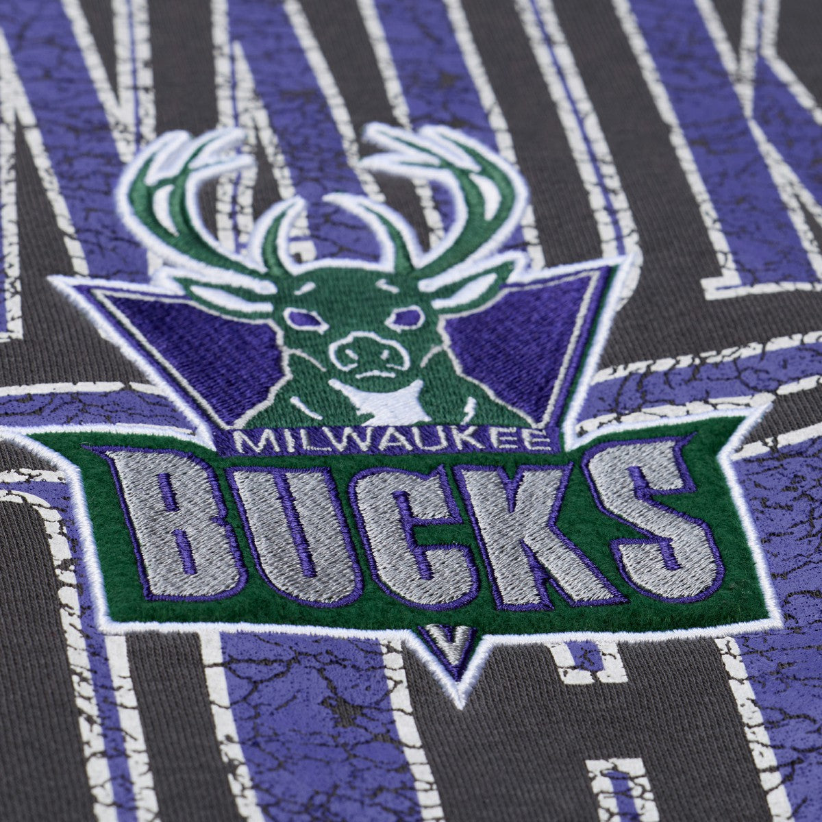 Milwaukee Bucks NBA Downtown Collection Fleece Sweatshirt Black | Mitchell & Ness US