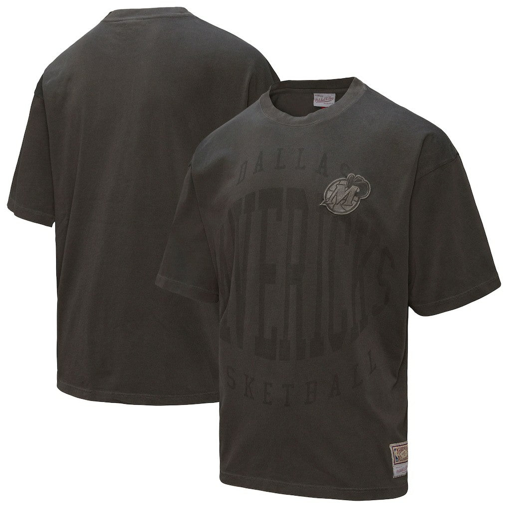 Dallas Mavericks Downtown Collection Premium T-Shirt for sale Black | Mitchell & Ness