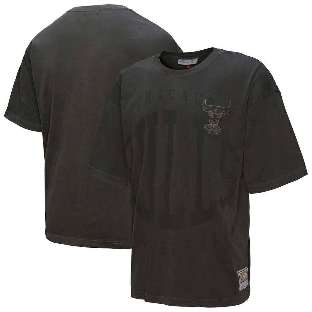 Chicago Bulls Downtown Collection Premium T-Shirt Black | Mitchell & Ness outlet