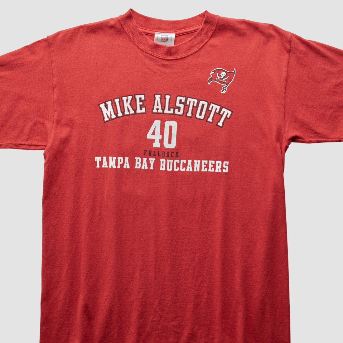 Fanatics Tampa Bay Buccaneers NFL 2000s T-Shirt Red Vintage