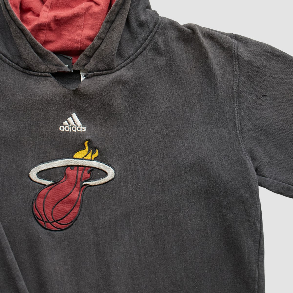 Miami Heat 2000s Pullover Sweatshirt Charcoal Vintage | Adidas Near Me