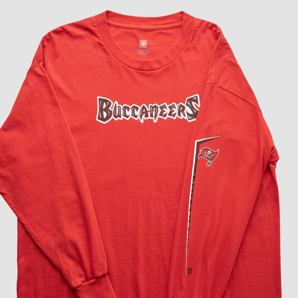 Fanatics Tampa Bay Buccaneers NFL 2000s Long Sleeve T-Shirt Red Vintage