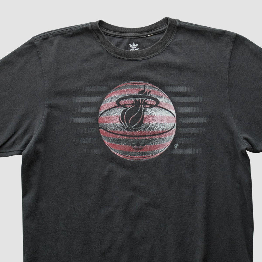 Miami Heat 2010s T-shirt Black Vintage | Adidas discount