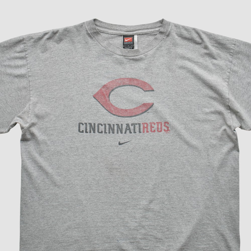 Cincinnati Reds Nike 2000s T-shirt - Heather Gray - Vintage - Nike on Sale